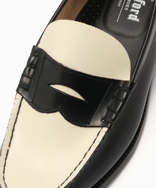 The Kenford Fineshoes（ケンフォードファインシューズ）の「The Kenford Fineshoes COMBI LOAFERS / BLACK WHITE（ローファー・メンズ・ホワイト・25cm/26.5cm/26cm/27cm/25.5cm）」の3枚目の写真