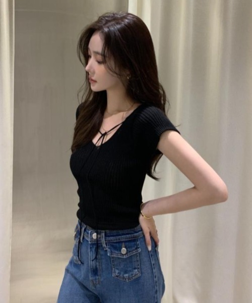 semplice（センプリチェ）の「Ｔシャツ【韓国ファッション】（Tシャツ/カットソー・レディース・ブラック/アイボリー/ライトブルー・F）」の15枚目の写真