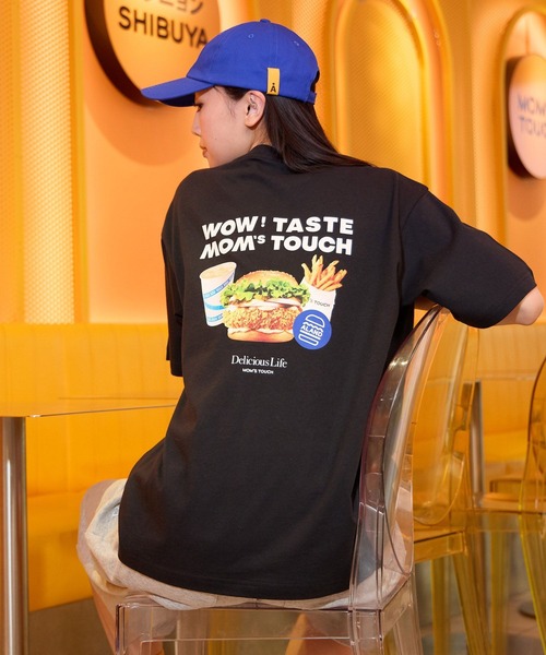 ALAND（エーランド）の「ALAND×MOM'S TOUCH／イラストTシャツ（Tシャツ/カットソー・レディース・ブラック/ホワイト・MEDIUM/LARGE）」の7枚目の写真