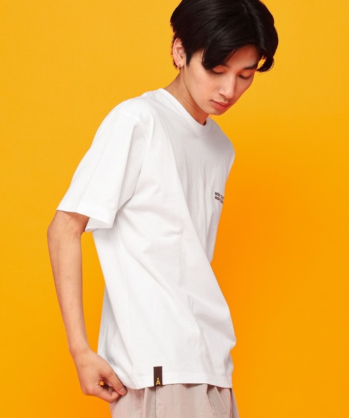 ALAND（エーランド）の「ALAND×MOM'S TOUCH／イラストTシャツ（Tシャツ/カットソー・レディース・ブラック/ホワイト・MEDIUM/LARGE）」の22枚目の写真
