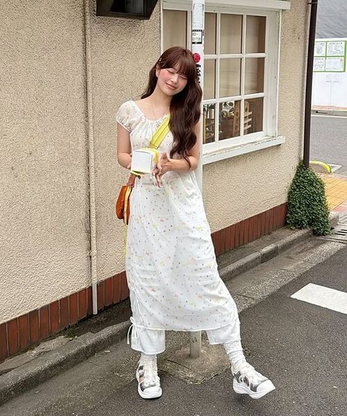 SINOON（シヌーン）の「Pale Flower Long One-Piece (Pink)（ワンピース・レディース・PINK・FREE）」の5枚目の写真