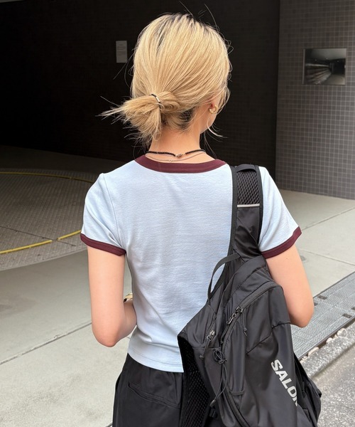 feepur（フェピュール）の「ソフトタッチコンパクトリンガーTee（Tシャツ/カットソー・レディース・ブルー/チャコールグレー/アイボリー/ブラウン・MEDIUM）」の19枚目の写真