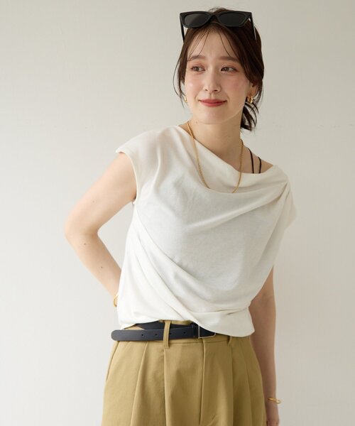 DISCOAT(ディスコート)の「【Noka】シャイニーリブドレープTシャツ(Tシャツ/カットソー・レディース・グレー/オフホワイト/ブラック・FREE)」の6枚目の写真