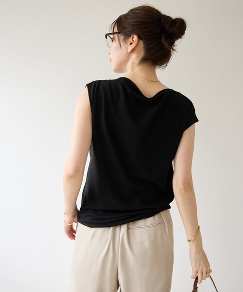 DISCOAT(ディスコート)の「【Noka】シャイニーリブドレープTシャツ(Tシャツ/カットソー・レディース・グレー/オフホワイト/ブラック・FREE)」の14枚目の写真