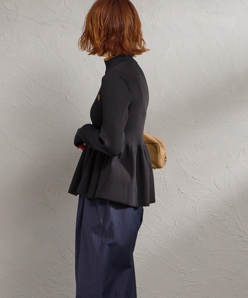 FRED PERRY（フレッドペリー）の「[FRED PERRY/フレッドペリー] ジップスルー ペプラムニットカーディガン（カーディガン/ボレロ・レディース・ブラック・10）」の19枚目の写真