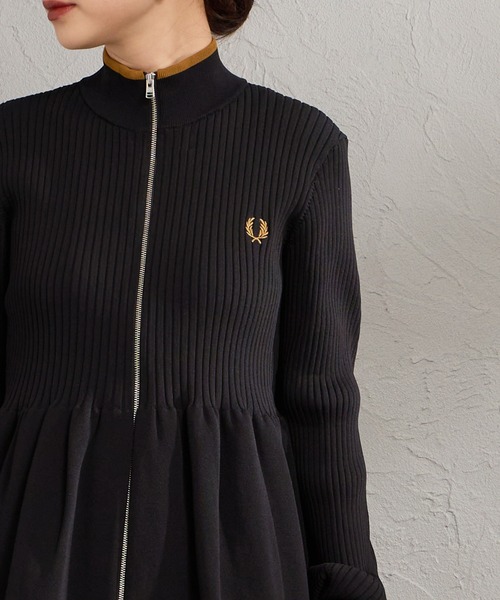 FRED PERRY（フレッドペリー）の「[FRED PERRY/フレッドペリー] ジップスルー ペプラムニットカーディガン（カーディガン/ボレロ・レディース・ブラック・10）」の21枚目の写真