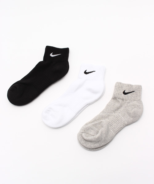 NIKE（ナイキ）の「【ナイキ】3Pクォーターソックス（ソックス/靴下・レディース・ホワイト系その他/その他1・FREE）」の2枚目の写真