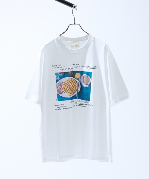 ABAHOUSE(アバハウス)の「WEEKEND BREAKFAST プリントTシャツ / オーバーサイズ/ LE TRIO ABAHOUSE(Tシャツ/カットソー・メンズ・ホワイト・48/46)」の3枚目の写真