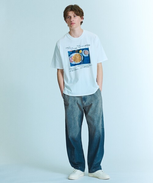 ABAHOUSE(アバハウス)の「WEEKEND BREAKFAST プリントTシャツ / オーバーサイズ/ LE TRIO ABAHOUSE(Tシャツ/カットソー・メンズ・ホワイト・48/46)」の10枚目の写真