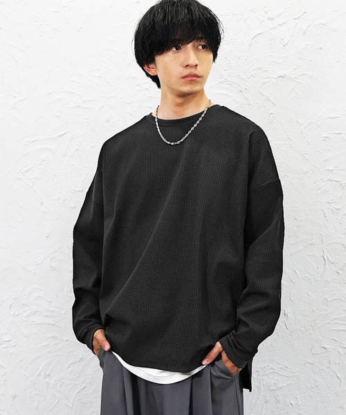 MinoriTY(マイノリティ)の「【MinoriTY】ワッフルビッグドルマンスリットトレーナー(6分袖) メンズ 夏服 ユニセックス(Tシャツ/カットソー・メンズ・ブラック/グレー/アイボリー/ホワイト系その他/グレー系その他/ブラック系その他・S/L/M)」の4枚目の写真