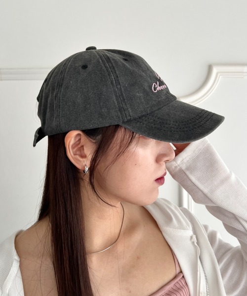 wears(ウェアーズ)の「【ヴィンテージ加工・刺繍ロゴ】ウォッシュドベースボールキャップ ローキャップ(キャップ・レディース・ブルー/レッド/ブラック/ブラウン・FREE)」の14枚目の写真