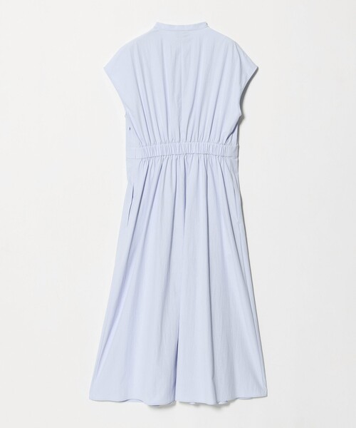 UNITED ARROWS（ユナイテッドアローズ）の「メロー フリル スキッパー ワンピース ‐防シワ 吸水速乾 UVカット 遮熱性 接触冷感‐（ワンピース・レディース・ネイビー/ライトブルー・36/38）」の16枚目の写真