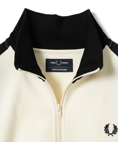 FRED PERRY(フレッドペリー)の「【別注】FRED PERRY / Track Jacket 26FW(ジャージ・メンズ・ホワイト/ブラウン・MEDIUM/LARGE/X-LARGE/SMALL)」の4枚目の写真
