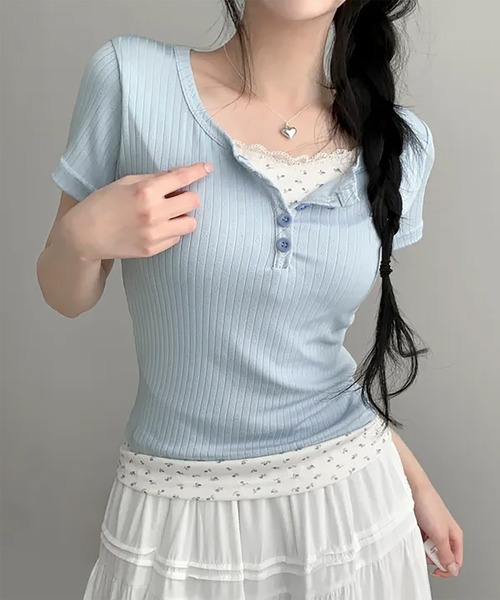 LAFFMO(ラフモ)の「ヘンリーネック小花柄レイヤード半袖カットソー(Tシャツ/カットソー・レディース・ブルー/ベージュ・L/M)」の9枚目の写真