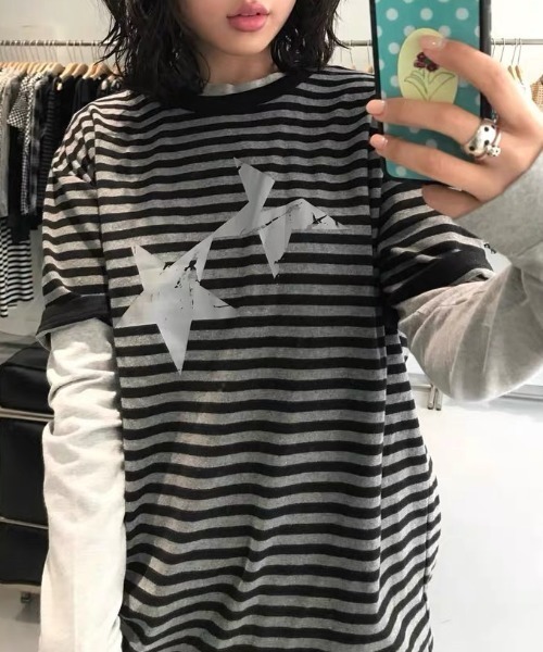 SHERU（シェル）の「マルチボーダー スタープリント Tシャツ　星柄（Tシャツ/カットソー・レディース・ブラック/グレー・M）」の9枚目の写真