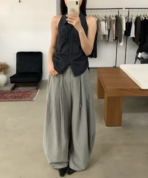FAVORITO(ファヴォリート)の「ノースリーブチェック柄シャツ(シャツ/ブラウス・レディース・ホワイト/ブラック・F)」の11枚目の写真