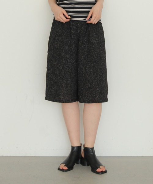 cheriella(シェリエラ)の「【cheriella】ツイードイージーハーフパンツ TWEED EASY HALF PANTS(その他パンツ・レディース・ブラック/ブラウン/グレー・FREE)」の11枚目の写真
