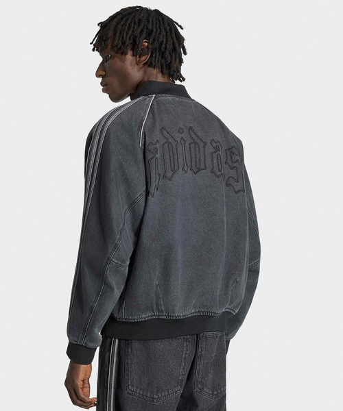 adidas(アディダス)の「adidas/アディダス SST DENIM TRACK TOP スリーストライプ トレフォイル トラックトップ デニムジャケット メンズ ストリート スポーティ 2026年秋冬 秋服 冬服(デニムジャケット・メンズ・ブラック・S/M/L/XL)」の4枚目の写真