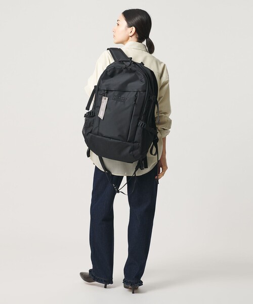 COLEMAN(コールマン)の「【別注】【WEB限定】<COLEMAN>ウォーカー 33 デイパック(バックパック/リュック・メンズ・ブラック・FREE)」の10枚目の写真
