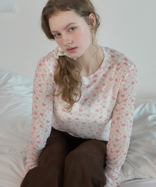 Birthday room(バースデイルーム)の「小花柄シアートップス/Sheer top with a small floral print(Tシャツ/カットソー・レディース・ピンク/ライトブルー・FREE)」の15枚目の写真