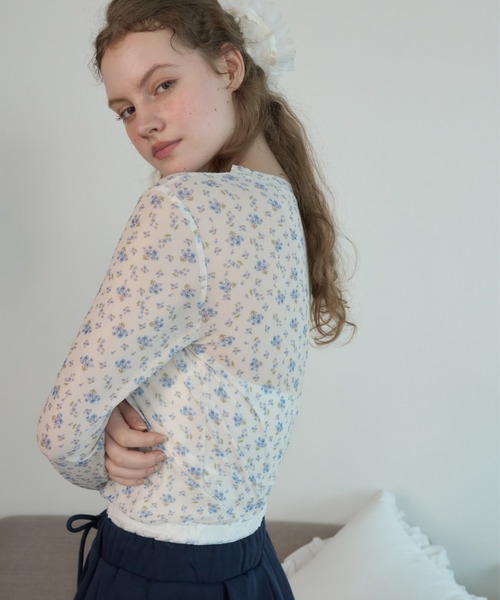 Birthday room(バースデイルーム)の「小花柄シアートップス/Sheer top with a small floral print(Tシャツ/カットソー・レディース・ピンク/ライトブルー・FREE)」の8枚目の写真
