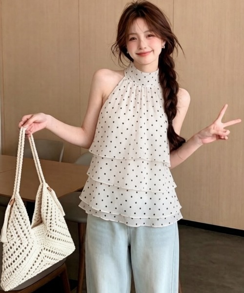 FREE STYLISTS(フリー スタイリスト)の「ドット柄 ホルターネック ペプラム トップス(シャツ/ブラウス・レディース・オフホワイト/ピンク/ホワイト・L/M)」の4枚目の写真