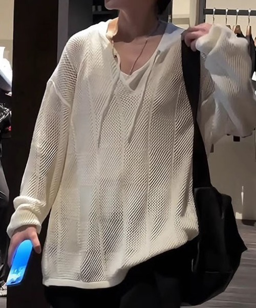 DOUBLE STEAL(ダブルスティール)の「DSメッシュニットフーディープルオーバー(パーカー・メンズ・ホワイト/ブラック・X-LARGE/LARGE/MEDIUM/SMALL)」の3枚目の写真