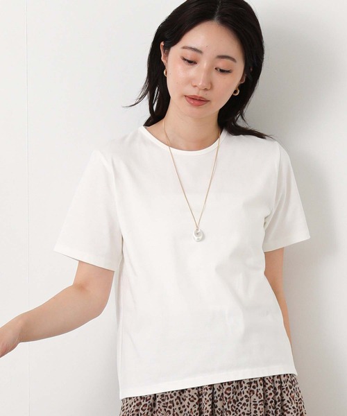 Gready Brilliant(グレディブリリアン)の「クルーネック無地Tシャツ(Tシャツ/カットソー・レディース・オフホワイト/ブラック・38)」の1枚目の写真