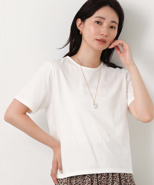 Gready Brilliant(グレディブリリアン)の「クルーネック無地Tシャツ(Tシャツ/カットソー・レディース・オフホワイト/ブラック・38)」の7枚目の写真