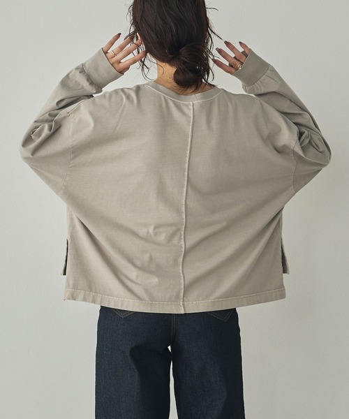 hunch(ハンチ)の「ピグメント染め ロゴロンT(Tシャツ/カットソー・レディース・パープル/ベージュ/チャコール/グレー・FREE)」の11枚目の写真