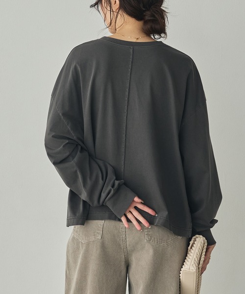 hunch(ハンチ)の「ピグメント染め ロゴロンT(Tシャツ/カットソー・レディース・パープル/ベージュ/チャコール/グレー・FREE)」の22枚目の写真