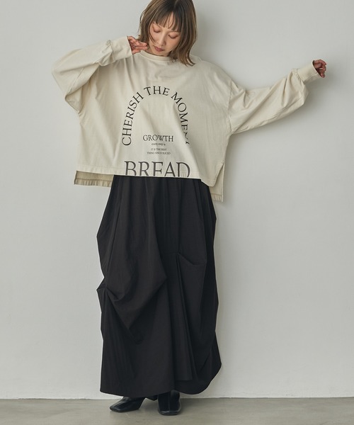 hunch(ハンチ)の「ピグメント染め ロゴロンT(Tシャツ/カットソー・レディース・パープル/ベージュ/チャコール/グレー・FREE)」の7枚目の写真