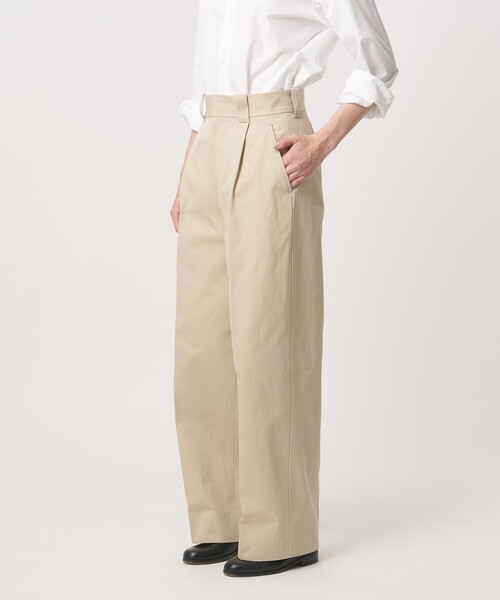 LOEFF（ロエフ）の「＜LOEFF＞チノ タックパンツ（チノパンツ・レディース・ベージュ・1/0）」の6枚目の写真