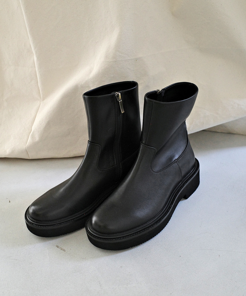 SLOBE IENA(スローブイエナ)の「SLOBE トラックソールブーツ(ブーツ・レディース・ブラック・23cm/23.5cm/24cm/24.5cm)」の10枚目の写真