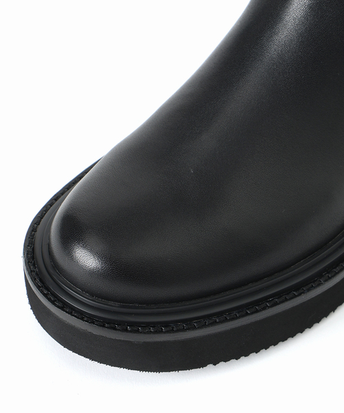 SLOBE IENA(スローブイエナ)の「SLOBE トラックソールブーツ(ブーツ・レディース・ブラック・23cm/23.5cm/24cm/24.5cm)」の2枚目の写真
