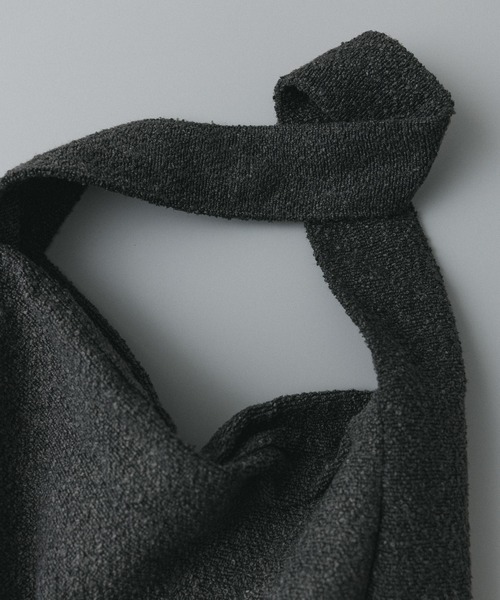 remer(リメール)の「remer 26秋冬新作 - loose boucle shoulder bag / ブークレショルダーバッグ(ショルダーバッグ・メンズ・ブルー/ベージュ/ブラック/チャコールグレー・FREE)」の10枚目の写真