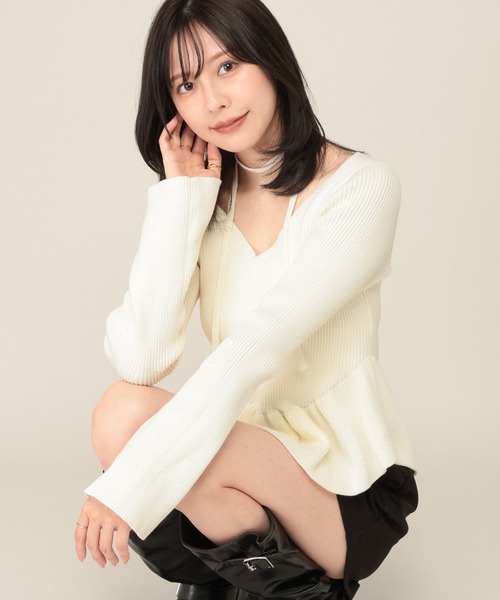 Heather(ヘザー)の「タイ付きペプラムニット 1084510(ニット/セーター・レディース・アイボリー/ブラック/グレー・FREE)」の2枚目の写真