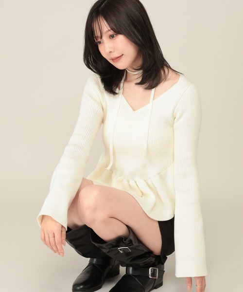 Heather(ヘザー)の「タイ付きペプラムニット 1084510(ニット/セーター・レディース・アイボリー/ブラック/グレー・FREE)」の7枚目の写真