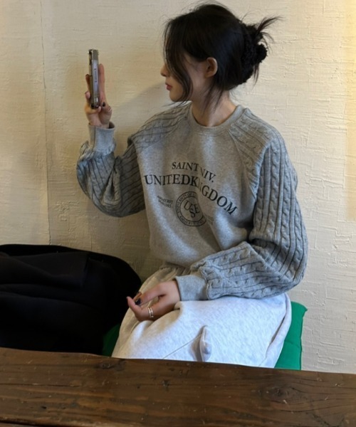 Aelina（エリナ）の「プリント切り替えクルーネックトレーナー（スウェット・レディース・ダークブルー/ライトグレー/ダークグレー・FREE）」の16枚目の写真