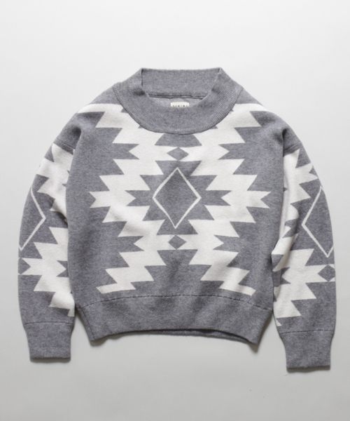 Denime（ドゥニーム）の「ネイティブ柄ジャガードニット（ニット/セーター・レディース・ベージュ/グレー・FREE）」の9枚目の写真