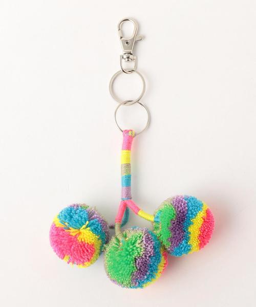 BEAUTY&YOUTH UNITED ARROWS（ビューティーアンドユースユナイテッドアローズ）の「＜FALLON&ROYCE＞ポンポンチャーム ◆（キーホルダー・レディース・その他1/その他2/その他3・FREE）」の3枚目の写真