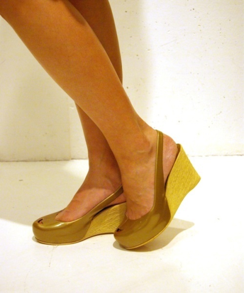 NANO universe（ナノユニバース）の「COCO NATURAL3（レインシューズ・レディース・グレー/ブラウン/ベージュ/ネイビー/ロイヤルブルー/ブロンズ・36/37/38/35）」の6枚目の写真