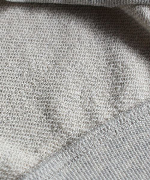 antiqua（アンティカ）の「変形ドルマントップス（スウェット・レディース・ブラック/グレイッシュベージュ・M）」の12枚目の写真