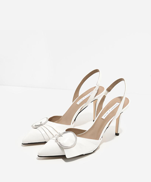 CHARLES & KEITH（チャールズ & キース）の「サーキュラーバックルスリングバック / CIRCULAR BUCKLE SLINGBACKS（サンダル・レディース・ホワイト/ピンク/ブラック・23.5cm/25cm/24.5cm/24cm/23cm）」の8枚目の写真