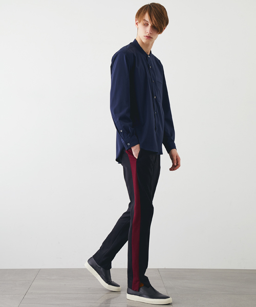 STUDIOUS（ステュディオス）の「リネコ2WAYバンドカラーシャツ（シャツ/ブラウス・メンズ・ネイビー/オレンジ・1/2）」の3枚目の写真