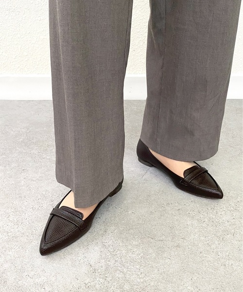 MAMIAN(マミアン)の「甲浅 ポインテッドトゥ ローファー(ローファー・レディース・ブラック系その他/シルバー系その他/レオパード/ブラック×ホワイト/ブラック/シルバー/ブラック系その他2/シルバー系その他2/シルバー系その他3/ボルドー/ブラック系その他3/ダークブラウン/ブラウン系その他/ブラック系その他4・22.5cm/23.0cm/23.5cm/24.0cm/24.5cm/25.0cm/25.5cm/21.5cm/22.0cm)」の8枚目の写真