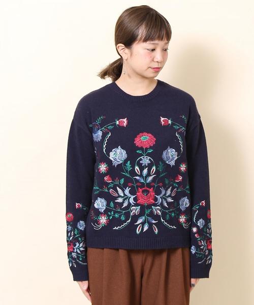 coen（コーエン）の「フラワー刺繍ニットプルオーバー（ニット/セーター・レディース・ベージュ/ネイビー・FREE）」の8枚目の写真