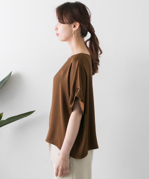 URBAN RESEARCH（アーバンリサーチ）の「ヴィンテージサテンTシャツブラウス（Tシャツ/カットソー・レディース・ブラウン/ホワイト系その他・FREE）」の6枚目の写真