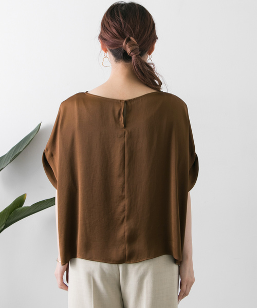 URBAN RESEARCH（アーバンリサーチ）の「ヴィンテージサテンTシャツブラウス（Tシャツ/カットソー・レディース・ブラウン/ホワイト系その他・FREE）」の7枚目の写真