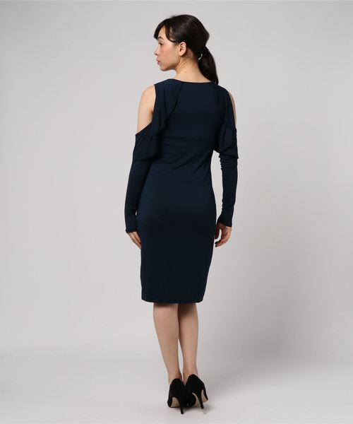three dots(スリードッツ)の「コールドショルダー ラッフル ドレス(ワンピース・レディース・ネイビー・X-SMALL/SMALL/MEDIUM)」の3枚目の写真